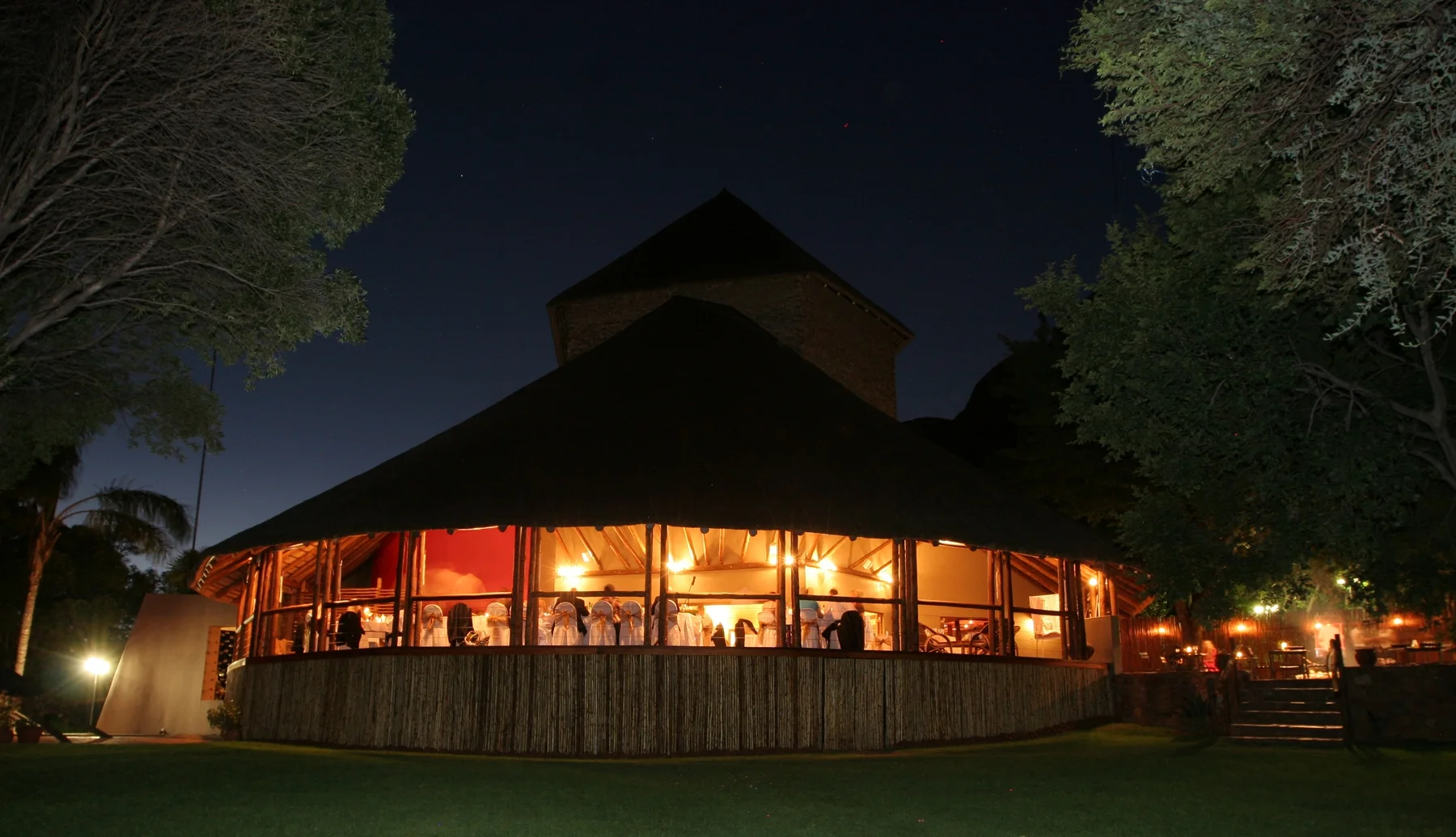 Leopard Lodge illuminated in the evening